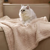 Couverture pour animaux en polaire confortable, chaude et multifonctionnelle.