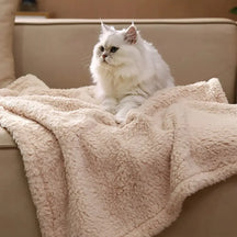 Couverture pour animaux en polaire confortable, chaude et multifonctionnelle.