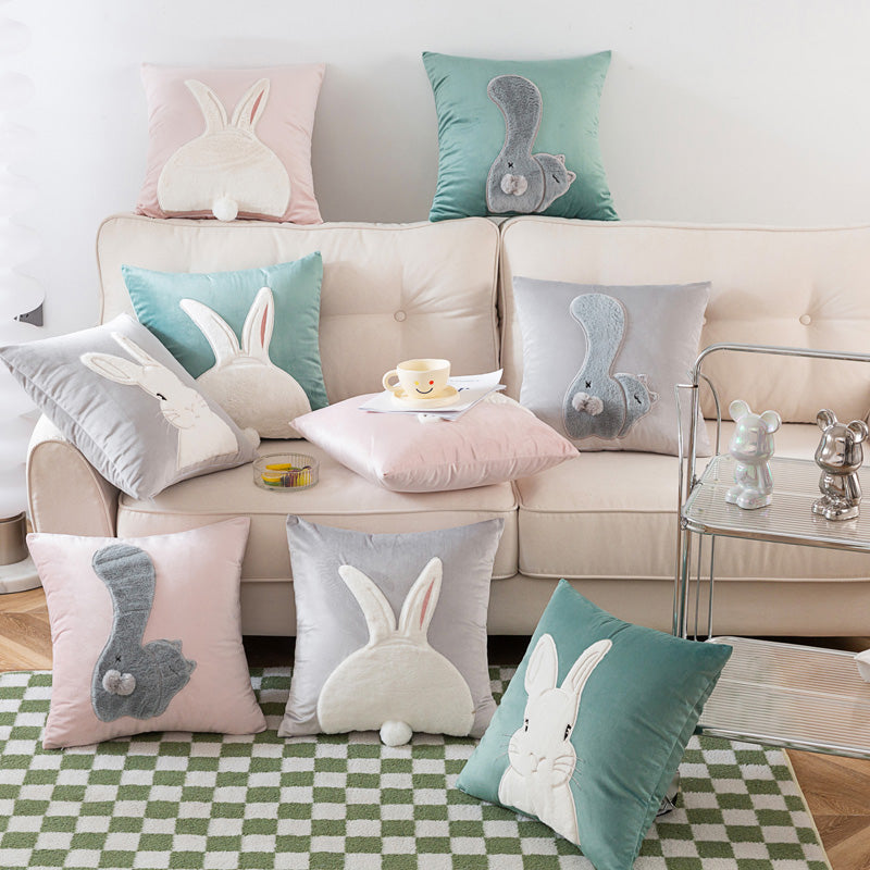 Coussin en velours confortable en forme de lapin