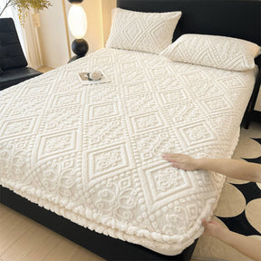 Housse de matelas en velours de lait chaud gaufré de style baroque