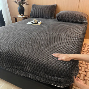 Housse de matelas en peluche douce et conviviale pour la peau, ensemble de draps-housses.