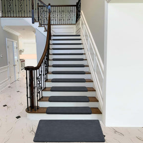 Protecteurs d'escaliers en peluche de couleur unie, bande antidérapante, marches de tapis d'escalier sans colle.