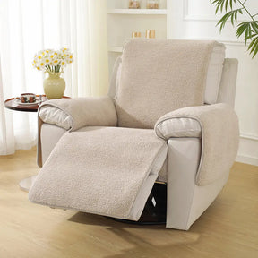 Housse de fauteuil inclinable en fausse fourrure sherpa épaisse et douce avec des sangles élastiques.