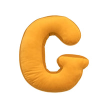 Coussin en velours en forme de lettre câlin