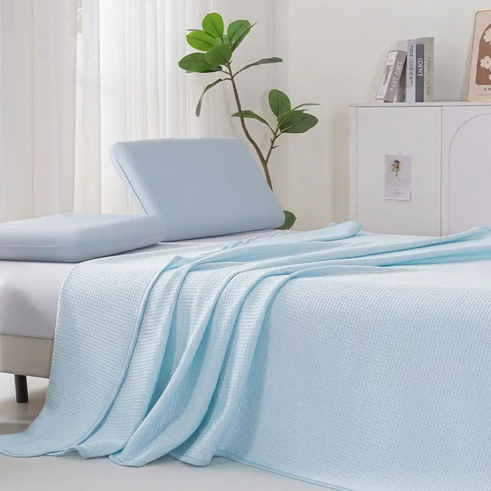Couverture d'été en soie de gaufre, effet froid double face.