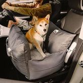 Siège auto imperméable pour chien - Première classe