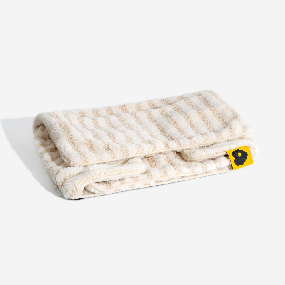 Lit pour chien et chat en faux lambswool à rayures tendance à double couche - Extérieur