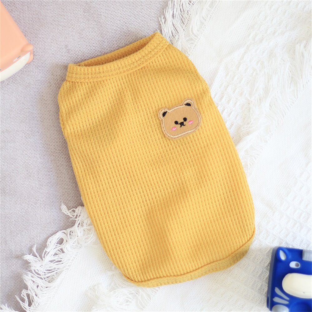 Adorable chemise pour chien en tricot gaufré avec motif ours – Confortable et élégante à porter au quotidien