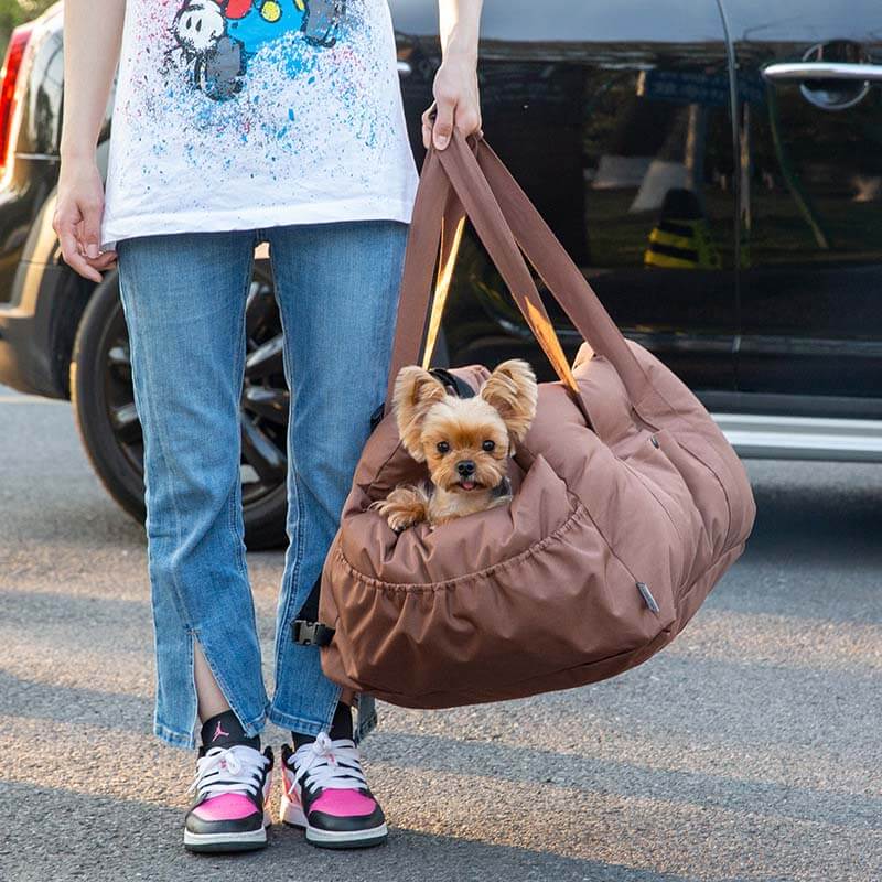 Siège de transport imperméable et sécuritaire à la mode Siège de voiture pour chien